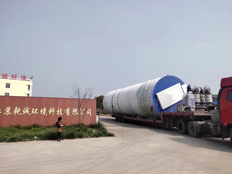 智能一體化泵站發(fā)貨現(xiàn)場